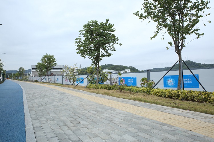 工地建筑圍擋材質(zhì)大比拼，圍擋行業(yè)廠家哪家強(qiáng)