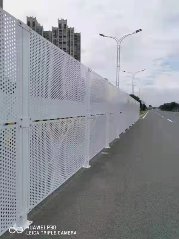 裝配式鋼結(jié)構(gòu)圍擋的安裝難度和時間需求如何？【旭東鋼構(gòu)圍擋】